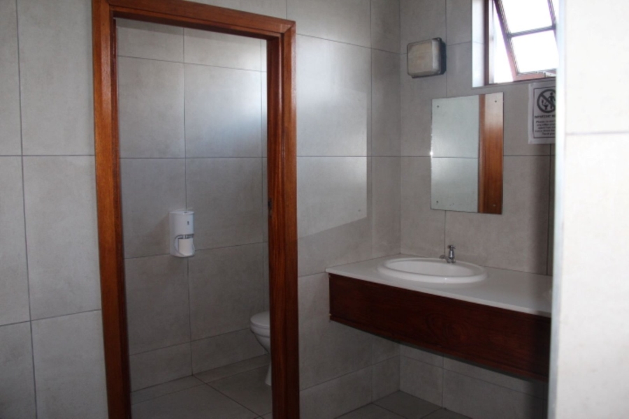 To Let Commercial Property for Rent in George Central Western Cape